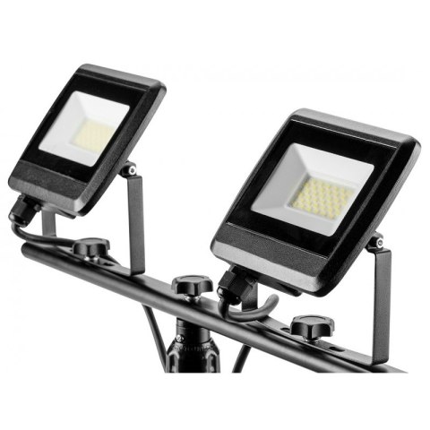 REFLEKTOR PODWÓJNY NA STATYWIE 2*30W LED 5400LM REFLEKTOR PODWÓJNY NA STATYWIE 2*30W LED 5400LM