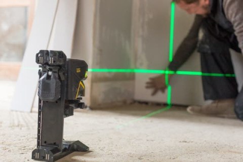 WIELOFUNKCYJNY UCHWYT DO LASERÓW WIELOFUNKCYJNY UCHWYT DO LASERÓW