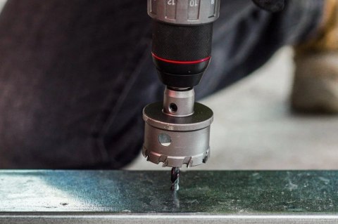 OTWORNICA TCT Z WĘGLIKA SPIEKANEGO 30MM OTWORNICA TCT Z WĘGLIKA SPIEKANEGO 30MM