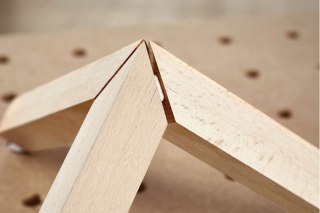 ŁĄCZNIK DOMINO BUKOWY D10*50/85 BU